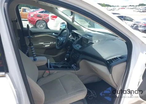 2017 Ford Escape Se from USA, damaged, VIN 1FMCU9GD5HUE61953